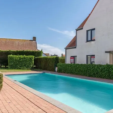 Met Zwembad In Neoportus * 니우포르트