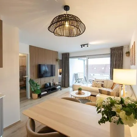 Appartamento Met Zwembad In Neoportus Nieuwpoort