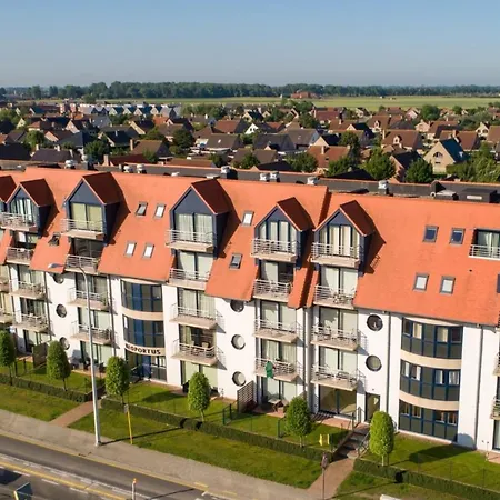 Met Zwembad In Neoportus 니우포르트