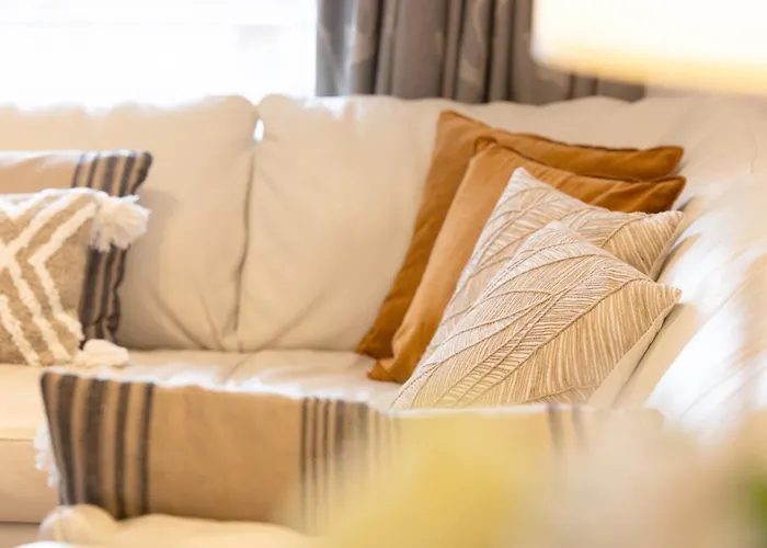 Met Zwembad In Neoportus *